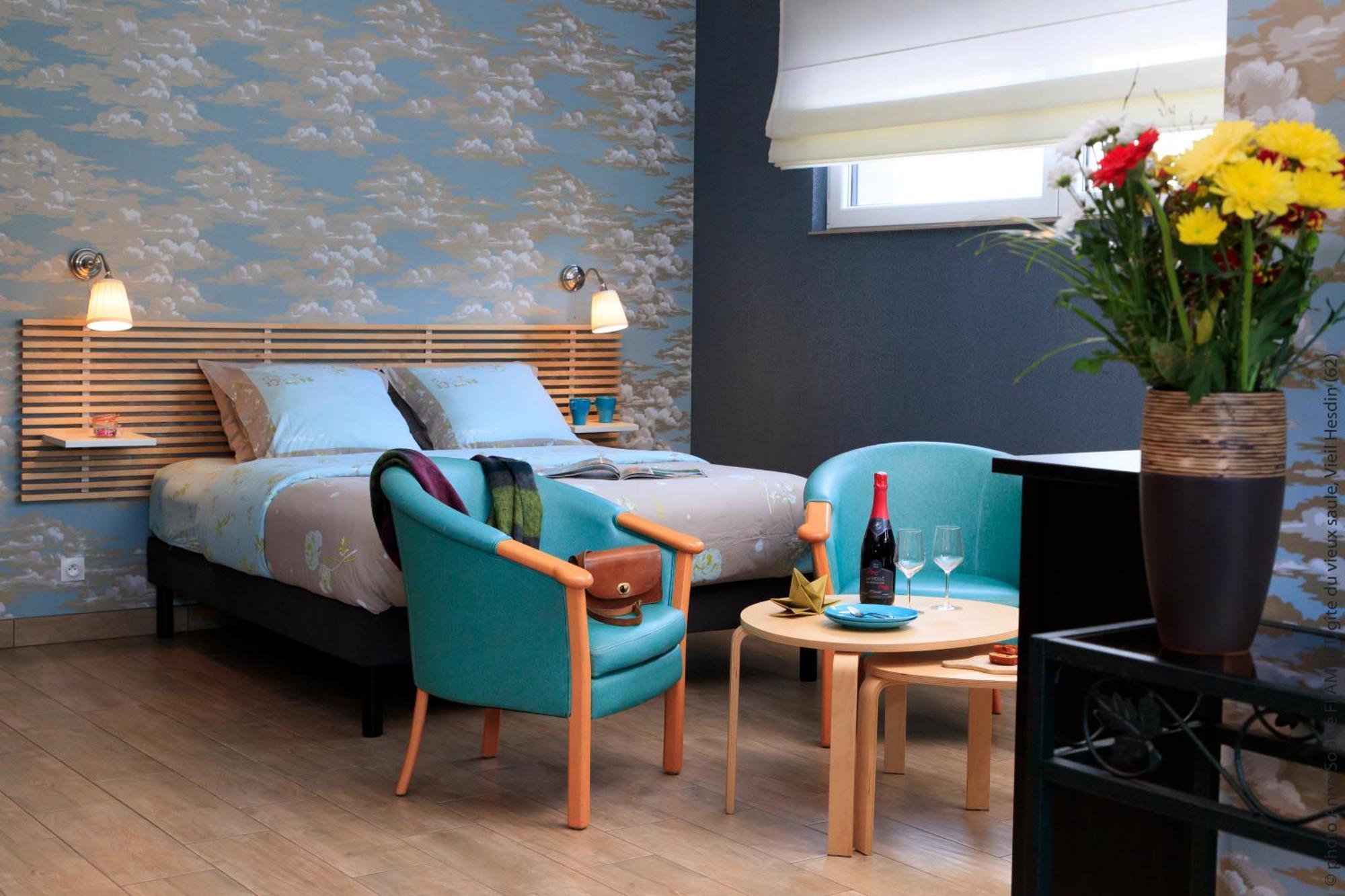 Gite Du Vieux Saule 1 Gite Avec Spa Privatif Pour 2 Personnes 1 Suite Familiale Sans Spa Vieil-Hesdin Exterior photo